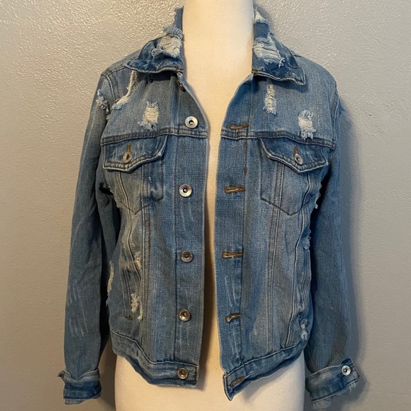 Ci Sono Jackets & Blazers - ✨Ci Sono Denim Collection Jean Distressed Jacket M